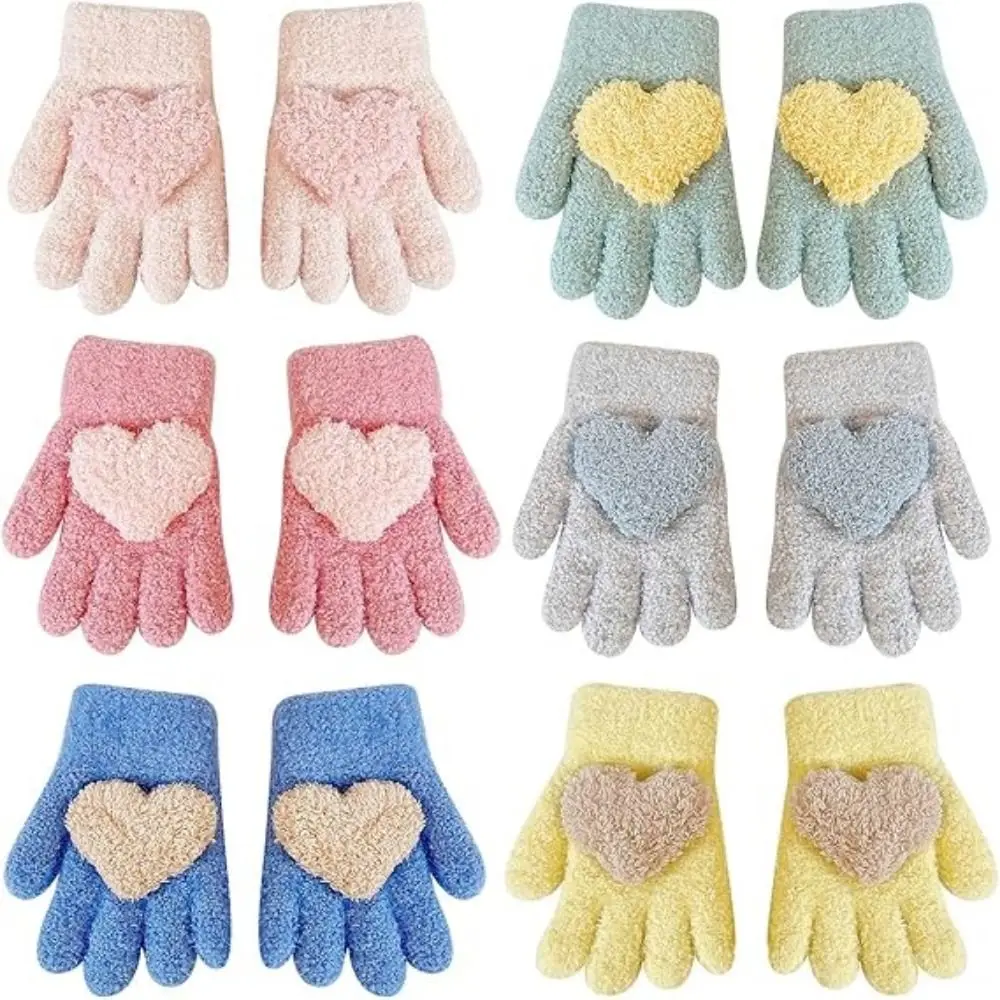 2Pairs Cute Children's Warm Gloves Heart Shaped Soft Five Finger Gloves Keep Warm Breathable Solid Plush Gloves Outdoor Sports