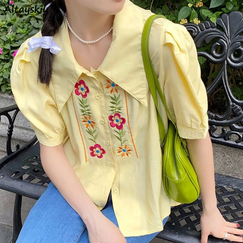 Floral Embroidery Shirts Women Baggy Short Sleeve French Style Casual Vintage Elegant Sweet Chic Ulzzang Stylish Personality