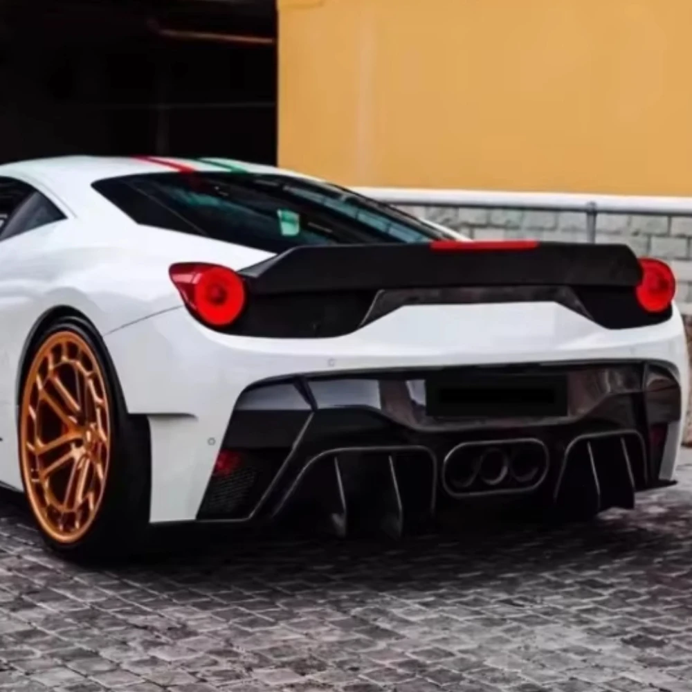 V-style Semi Carbon Fiber Rear Bumper Rear Diffuser Tailpipe Body Kit Suitable for Ferrari 458 Italian Spider Head Upgrade