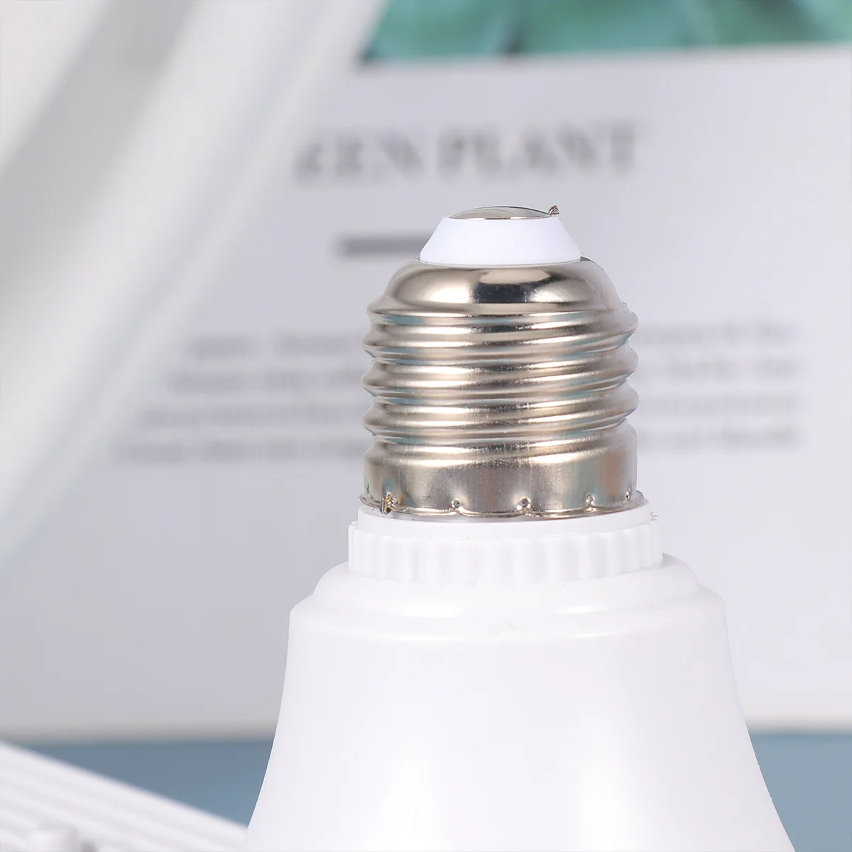 

60W Ac85-265V Foldable Led Bulb E27 Base 4 Blades Design For Home Living Room Garage Hotel Restaurant Lighting