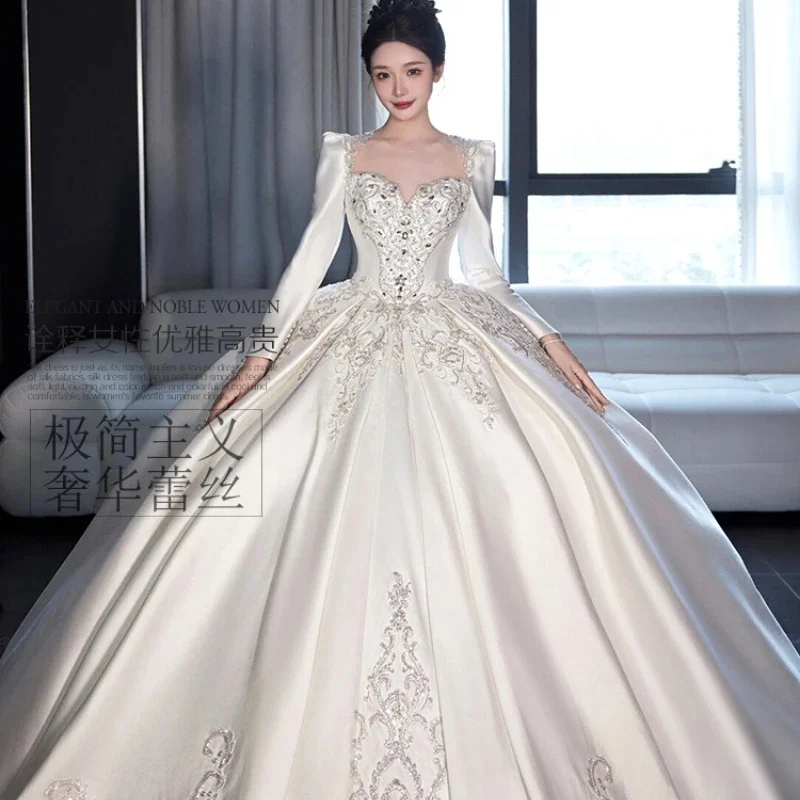 Long Sleeved Winter Wedding Dress New Main Yarn Bridal French Retro Satin Wedding Dress   Plus Size Bride Dress