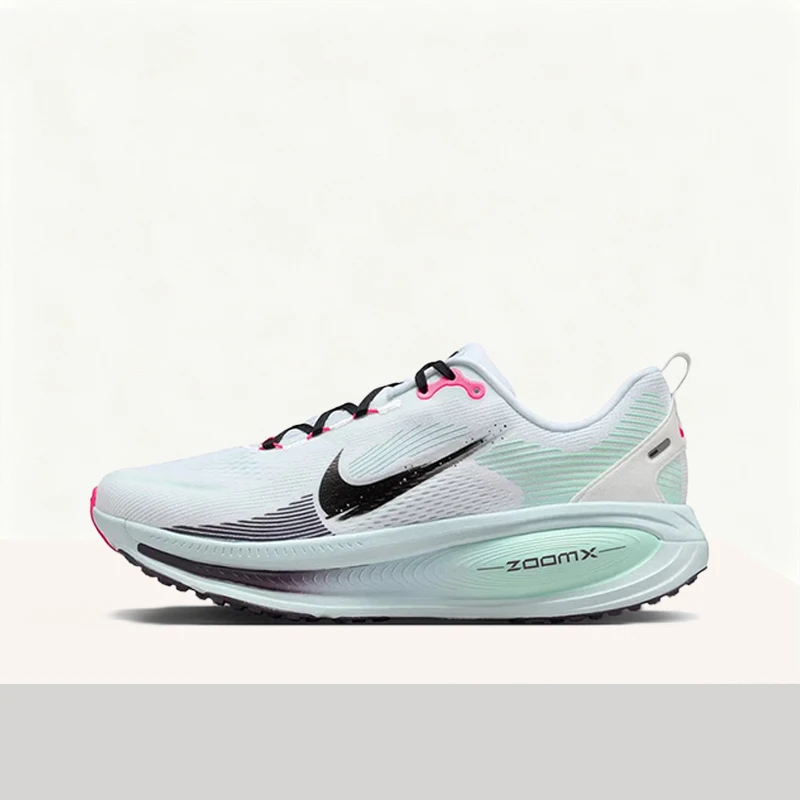 

Кроссовки Nike Vomero 18 для мужчин: удобные, минималистичные, стильные, прочные, нескользящие, с поддержкой стопы – бело-синие IM6676-104