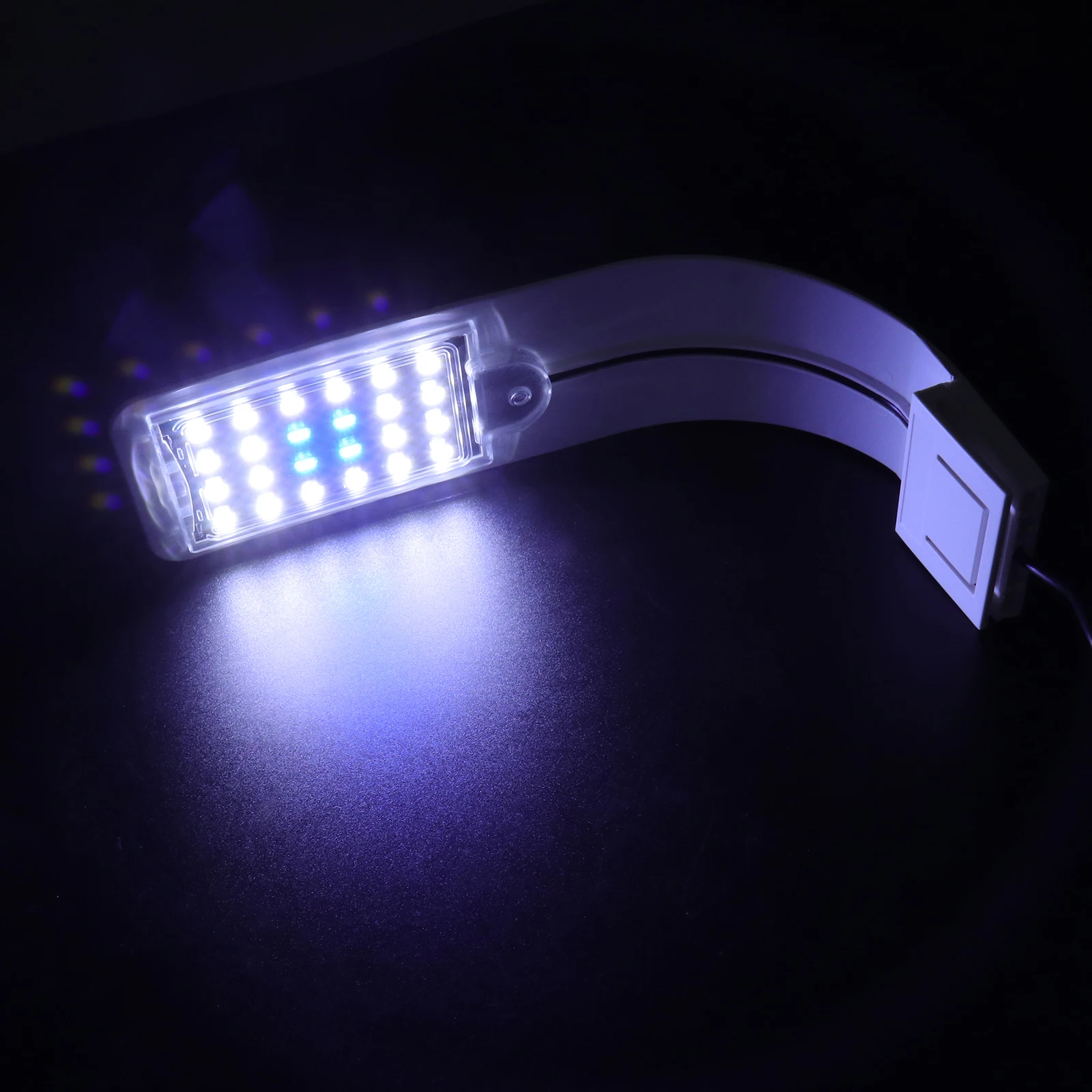 

Aquarium Light Fish Tank Lighting Lamp High Color Temperature Plants Aquarium Lighting Growth Home Decoration Pet Supplies
