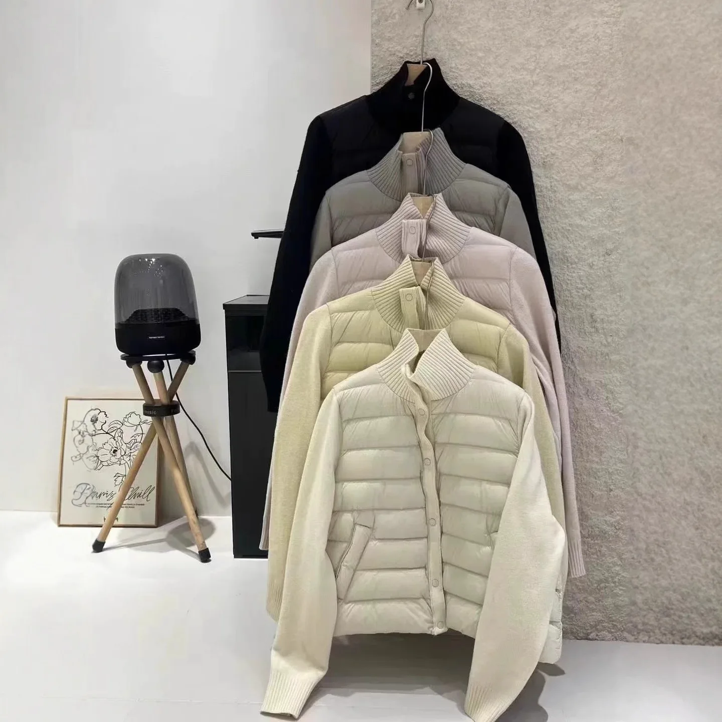 2025 شتاء جديد الكورية محبوك كم أسفل سترة المرأة قصيرة نمط لحم الخنزير الضلع الوقوف طوق 90 الأبيض بطة أسفل معطف قصير #1