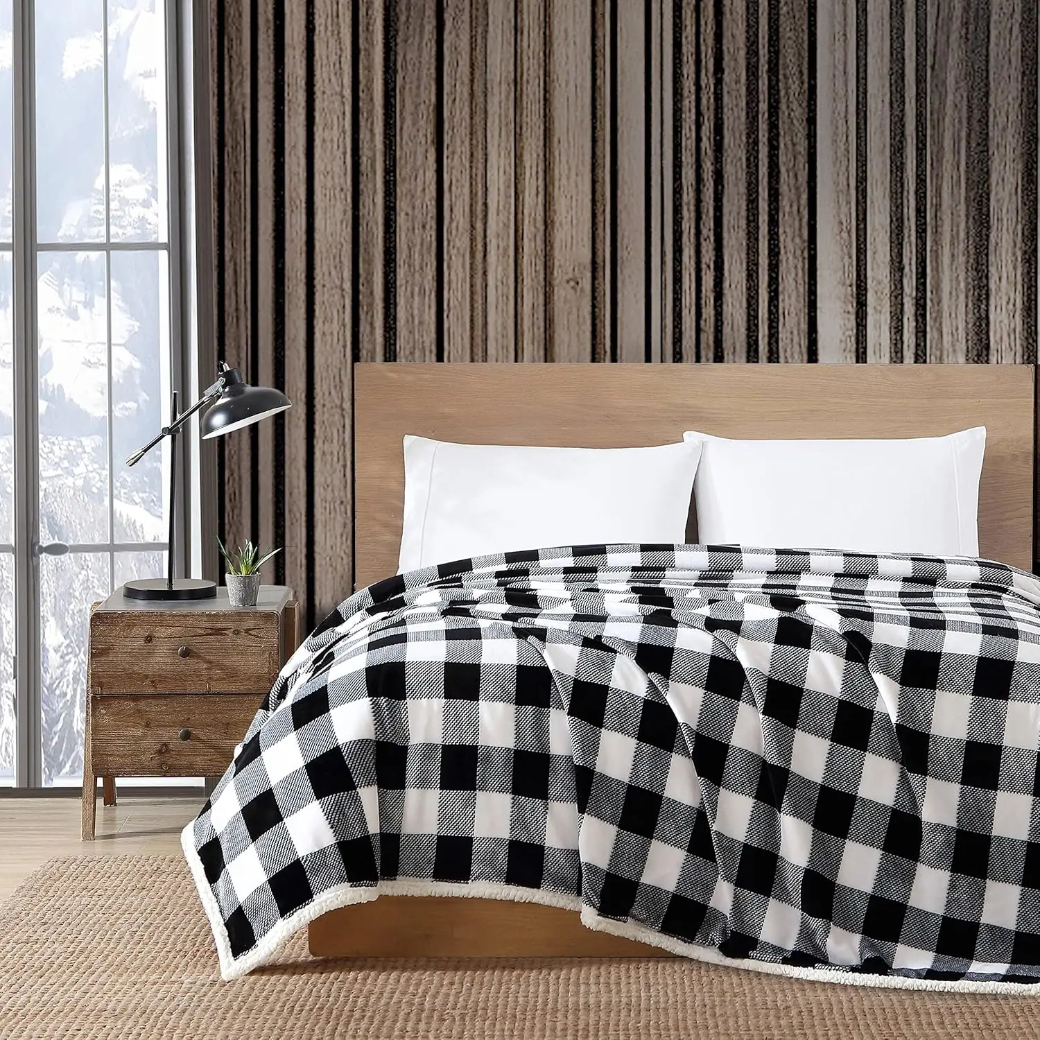 Queen Blanket, Reversible Sherpa Fleece Bedding, Buffalo Plaid Home Decor for All Seasons (Black Check, Queen) 2025 NEW