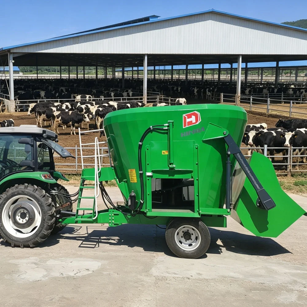 New High Quality Vertical Precision Mobile Big Volume TMR Animal Feed Mixer CE Certified High Productivity