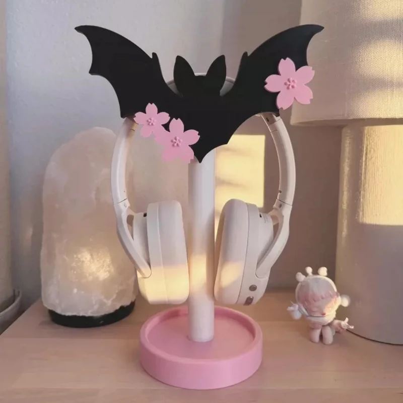 

Pink Sakura Bat Earphone Stand Customized 3D Printed Cute Headwear Earphone Stand for Desktop Storage and Game Player Gifts