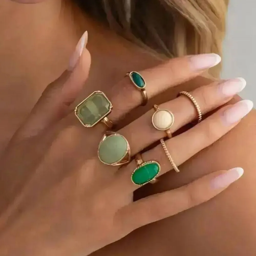 KunJoe 7Pcs/Set Luxury Retro Green Acrylic Resin Finger Ring for Women Fashion Geometric Gold Color Stackable Ring Charm Jewelry