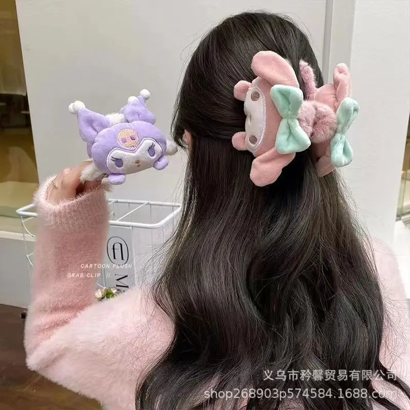 Sanrio Plush Hair Clip para Crianças, Grab Clip, Acessórios de Cabelo, Girls \'Gift, Cute Cartoon, Kuromi, Cinnamoroll, Melody, Outono, Inverno