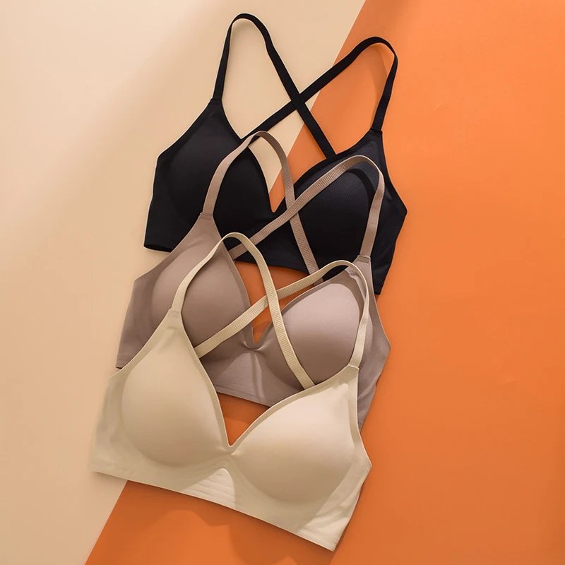 New Externally Expanded Women Underwear No Marks Without Steel Rings Beautiful Back Sexy Soft Support Solid Color Bra For Summer