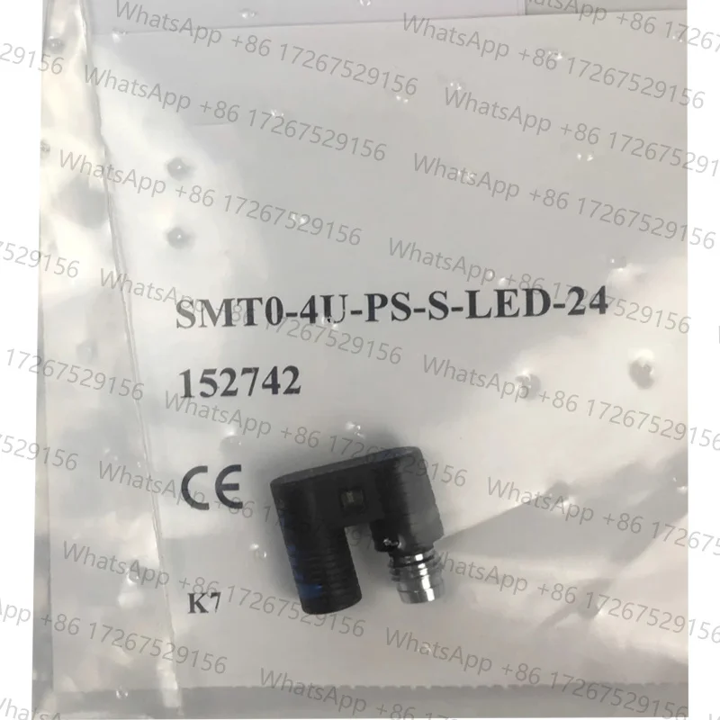 proximity switch SMTO-4U-PS-S-LED-24 152742 Brand New, Original