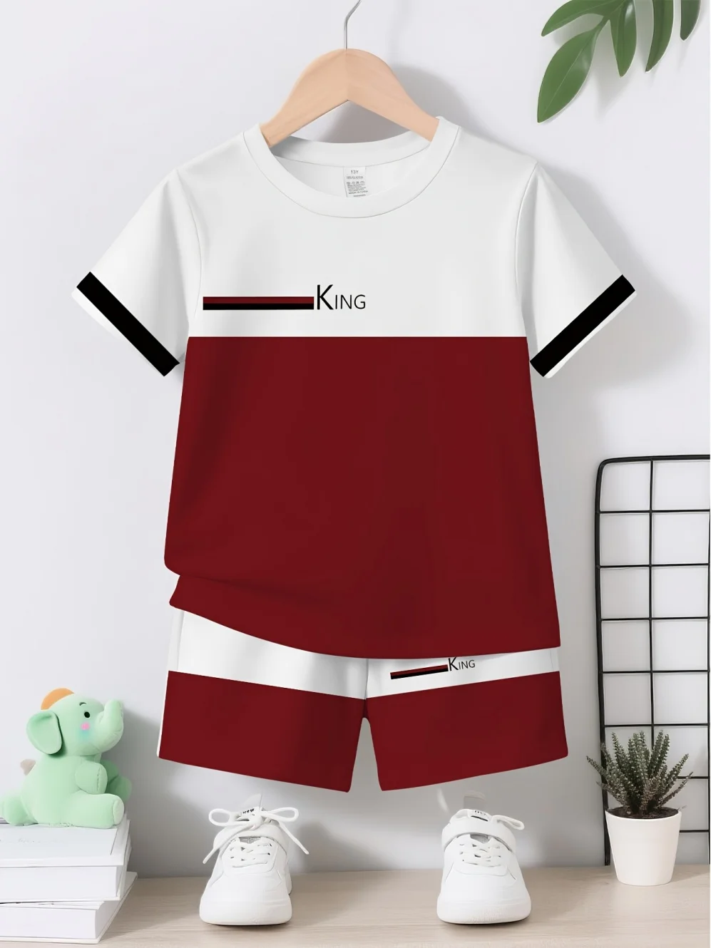 2 Piece Boys' Short Sleeve and Shorts Matching Set Printed with 