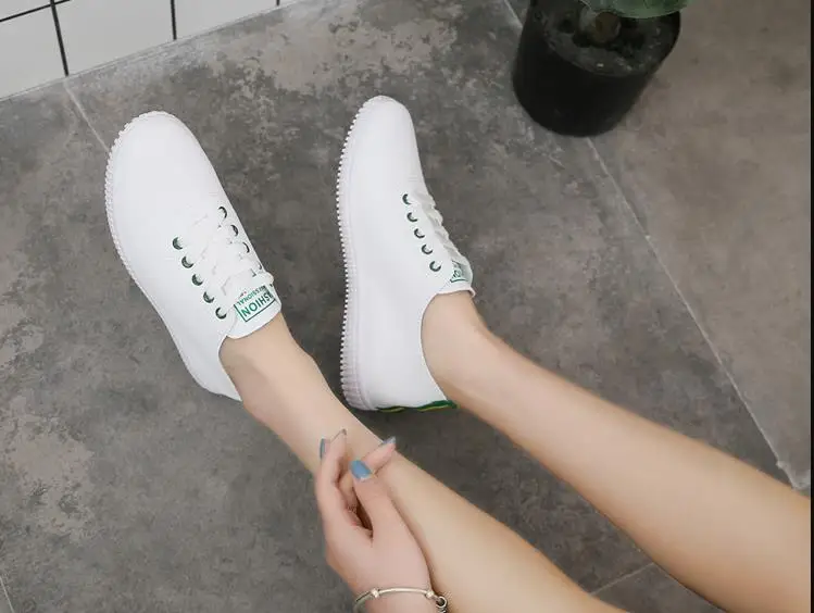 New spring tenis feminino lace-up white shoes woman PU Leather solid color female shoes casual women shoes sneakers