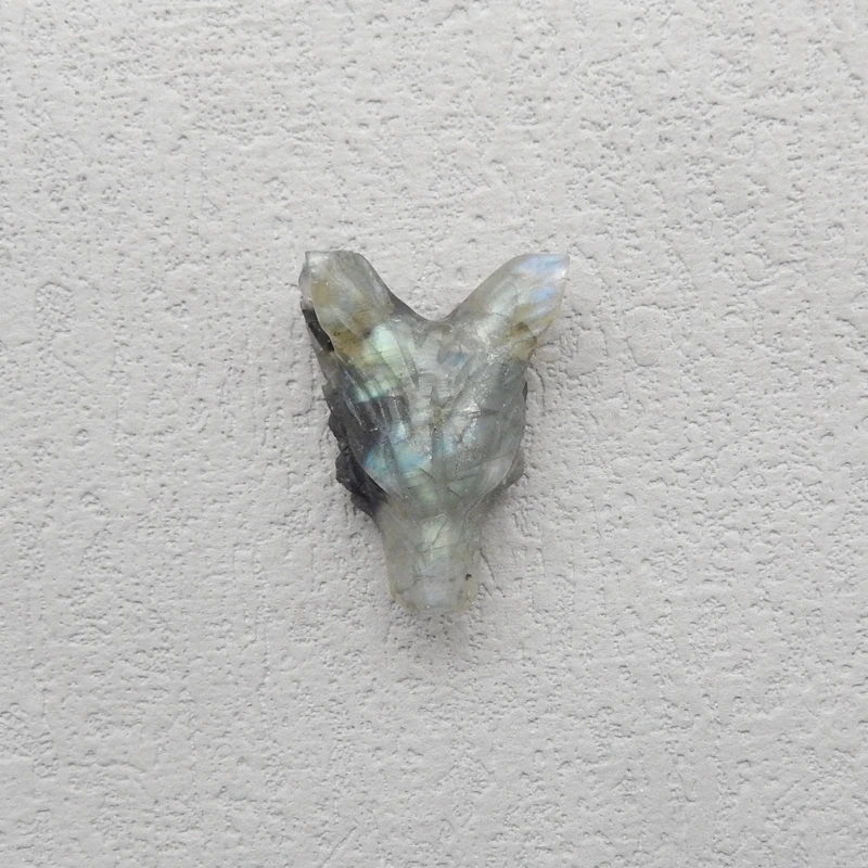 

Натуральный камень Лабрадорит Подвеска в виде головы волка Резная бусина 16x23x9 мм 3,8 г Полудрагоценный ювелирный аксессуар