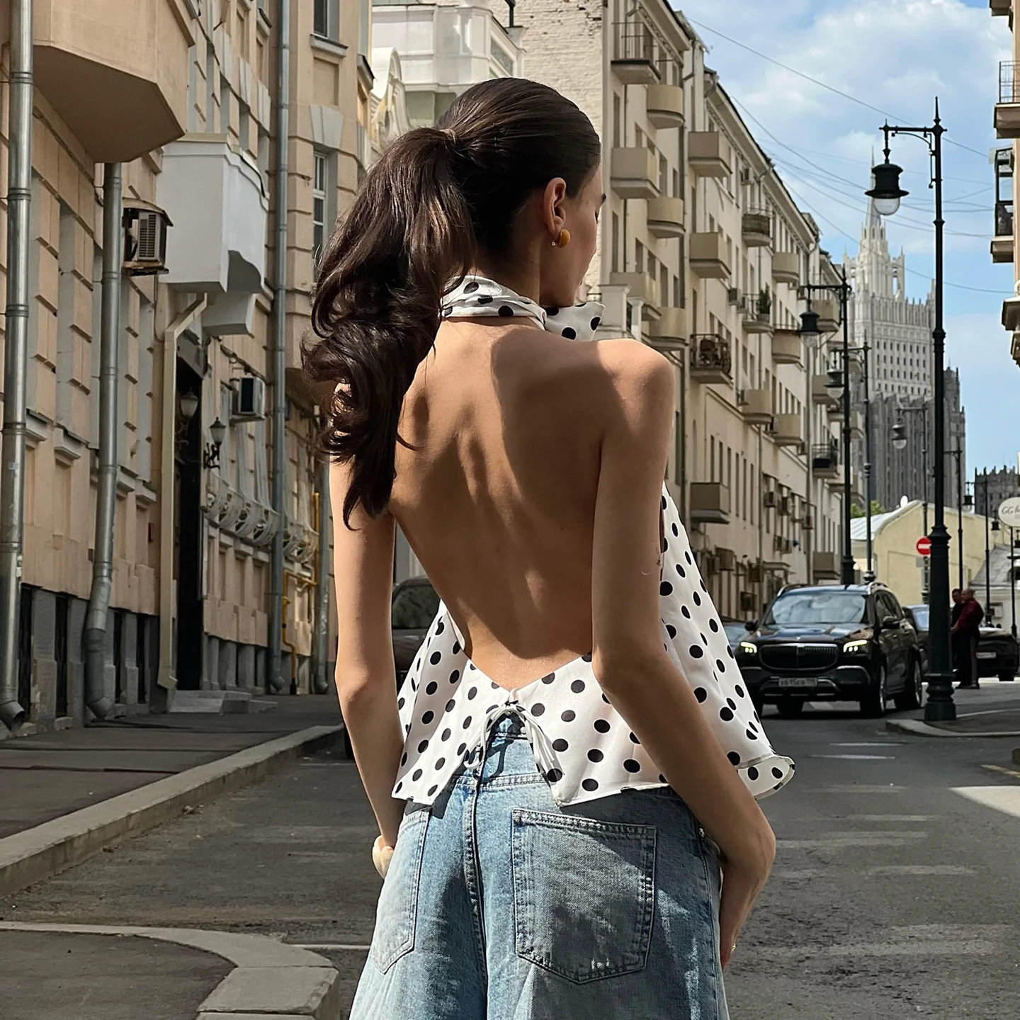 Combhasaki 女性夏のヴィンテージ水玉プリントフリルベストビッグリボンタイホルターチョーカーネックタイバックレスシルキーノースリーブシャツ