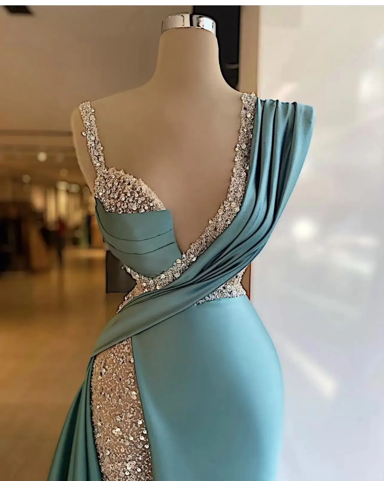 2023 Sparkly Sequins Side Split Mermaid Evening Dresses Crystal Long Formal Prom Gowns Custom Made Plus Size Pageant Party Wear image 2