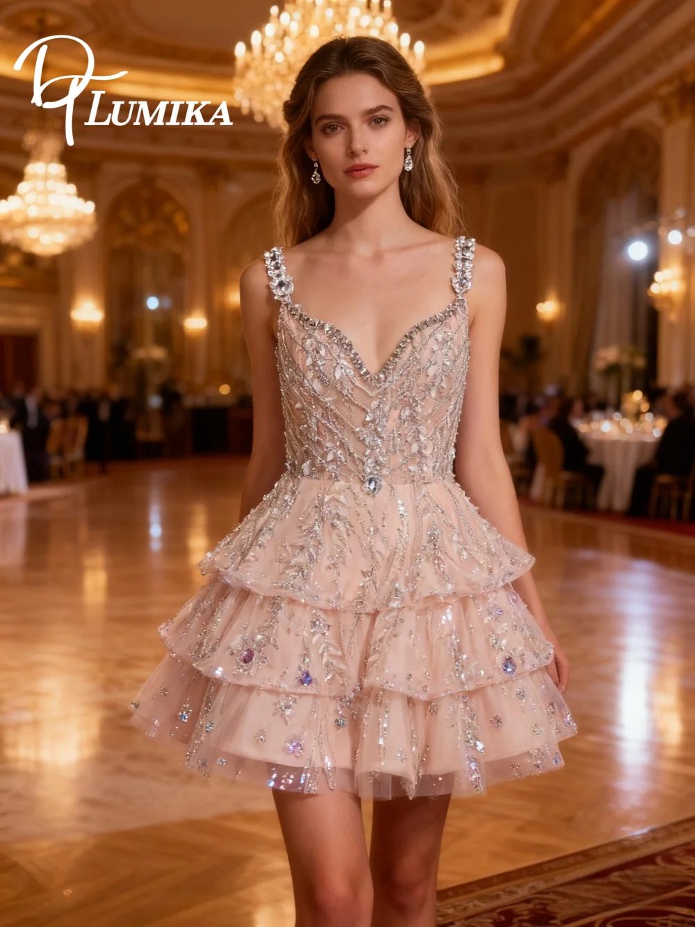 

Короткое вечернее платье с блестящими кристаллами на день рождения феи, многослойная юбка, стильное коктейльное платье с V-образным вырезом по индивидуальному заказу и аппликацией