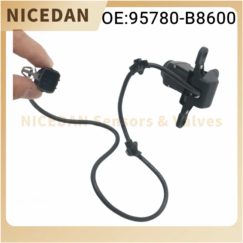 

New Front Grille Camera Around View Black For Hyundai Santa Fe 2017-2019 95780-B8600 Car Part Accessories 95780B8600