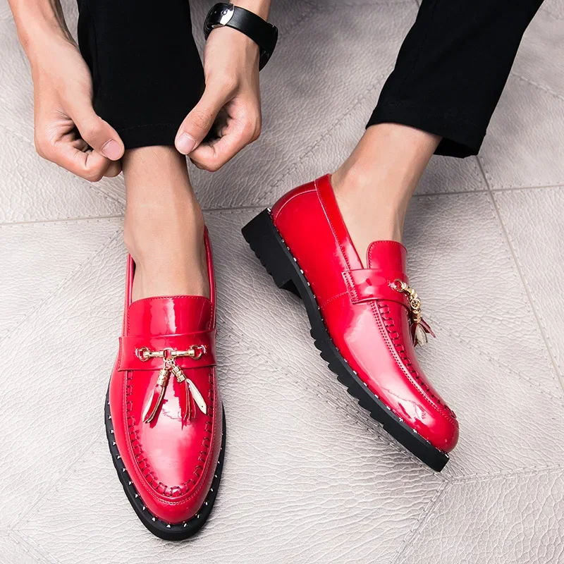 Luxury Red Patent Men Shoes Leather Designer Man Male Tassels Mens Oxford Shoes Fashion Wedding Men Dress Shoes for Men