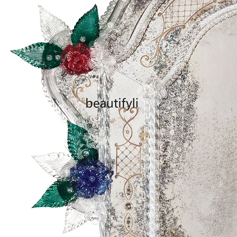 Wall decoration silver-white decorative makeup mirror, table comb rattan weaving, fill light mirror6239