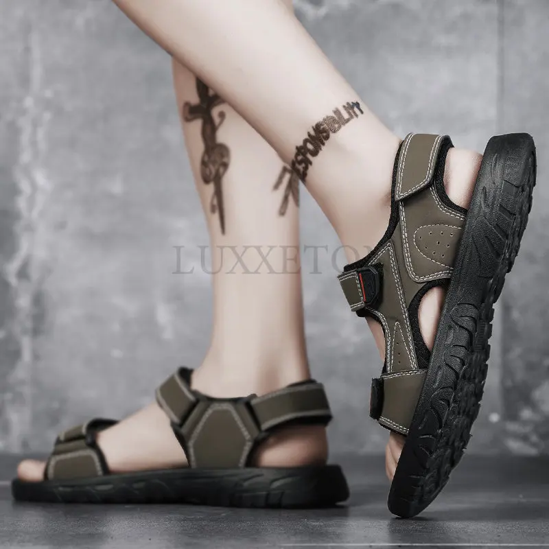 Men Leather Sandals Beach Sandals Shoes Non-slip Personality Slippers Outdoor Breathable Casual Shoes Comfortable Size 39-47