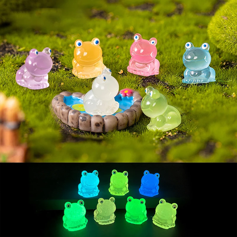 1Pc Resin Mini Frog Glowing In The Dark Tiny Frogs Figurines Miniature DIY Fairy Garden Dollhouse Bonsai Craft Decoration Gifts