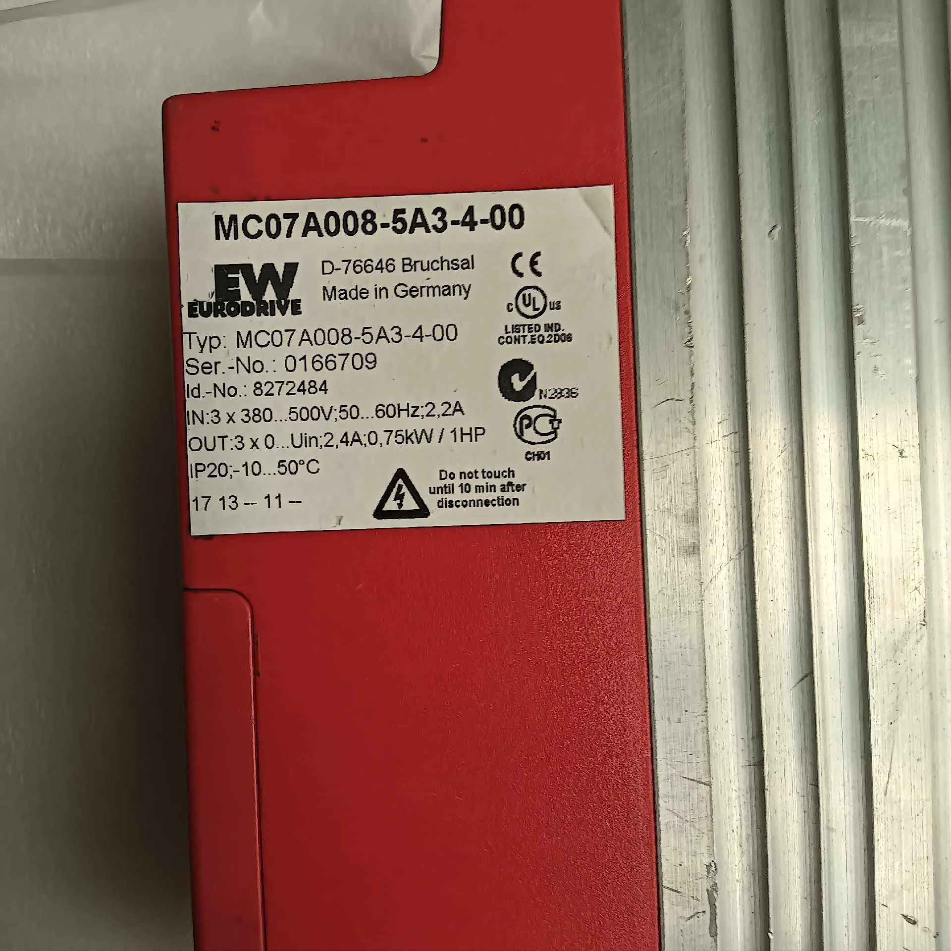 MC07A008-5A3-4-00 Inversor para SEW MC07A008-5A3-4-00