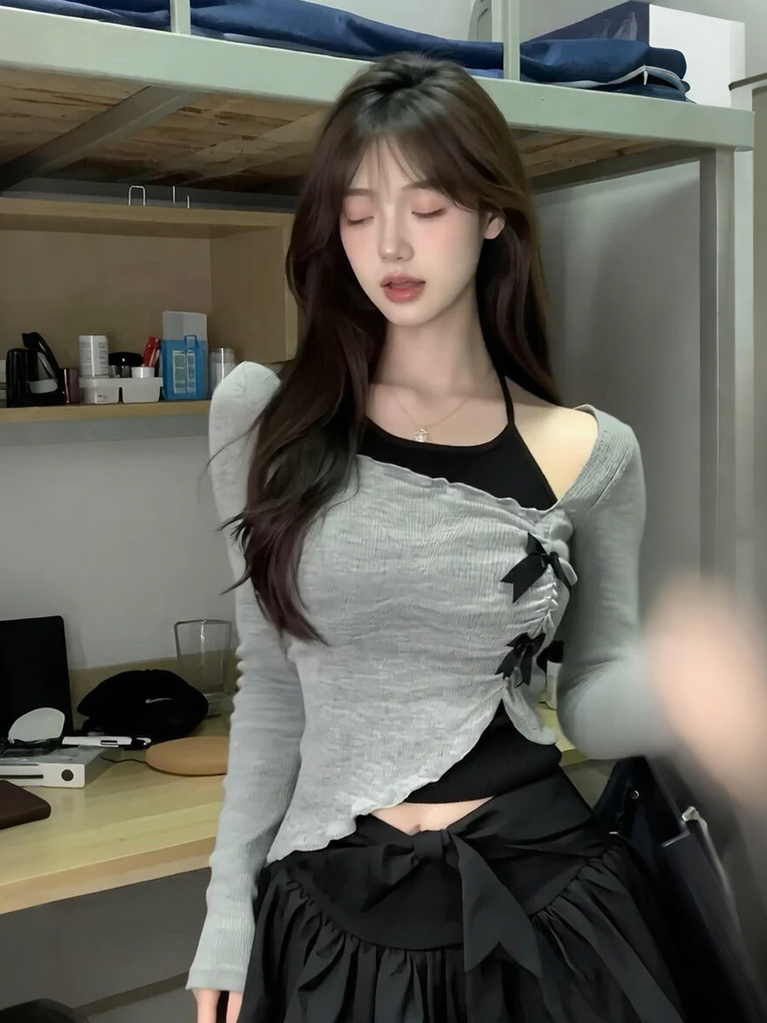 

ay Long Sve T-irt Women's Spring New Sle Beautiful Knot Wooden Korean Sle Slim Fit Commute Sle