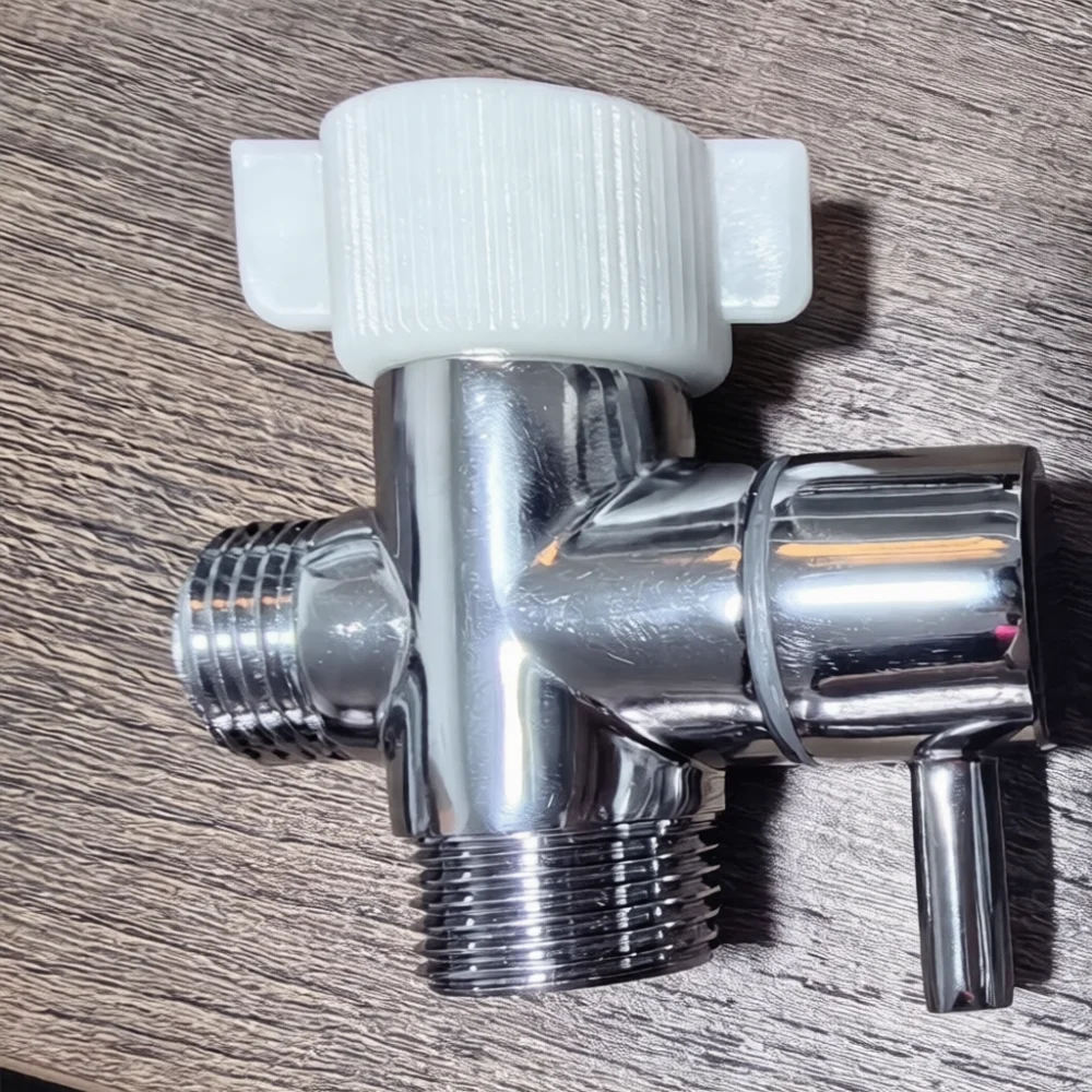 Vanne de raccordement 3 voies  - Home Hardware Bathroom Faucets avis et prix