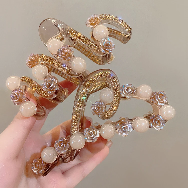 Fashion Love Type Champagne Colored Cat's Eye Stone Hair Clip Ponytail Hair Accessories