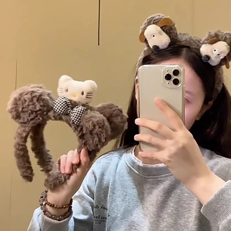 

Cute kitten dog hairband, versatile and unique design, fashionable hair accessory, light luxury hair accessory for updo.