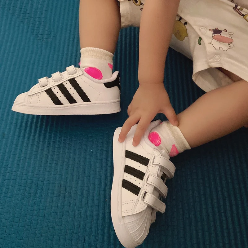 Adidas clover shoes outdoor fashion trend Velcro shell head casual shoes Breathable board shoes EF4842