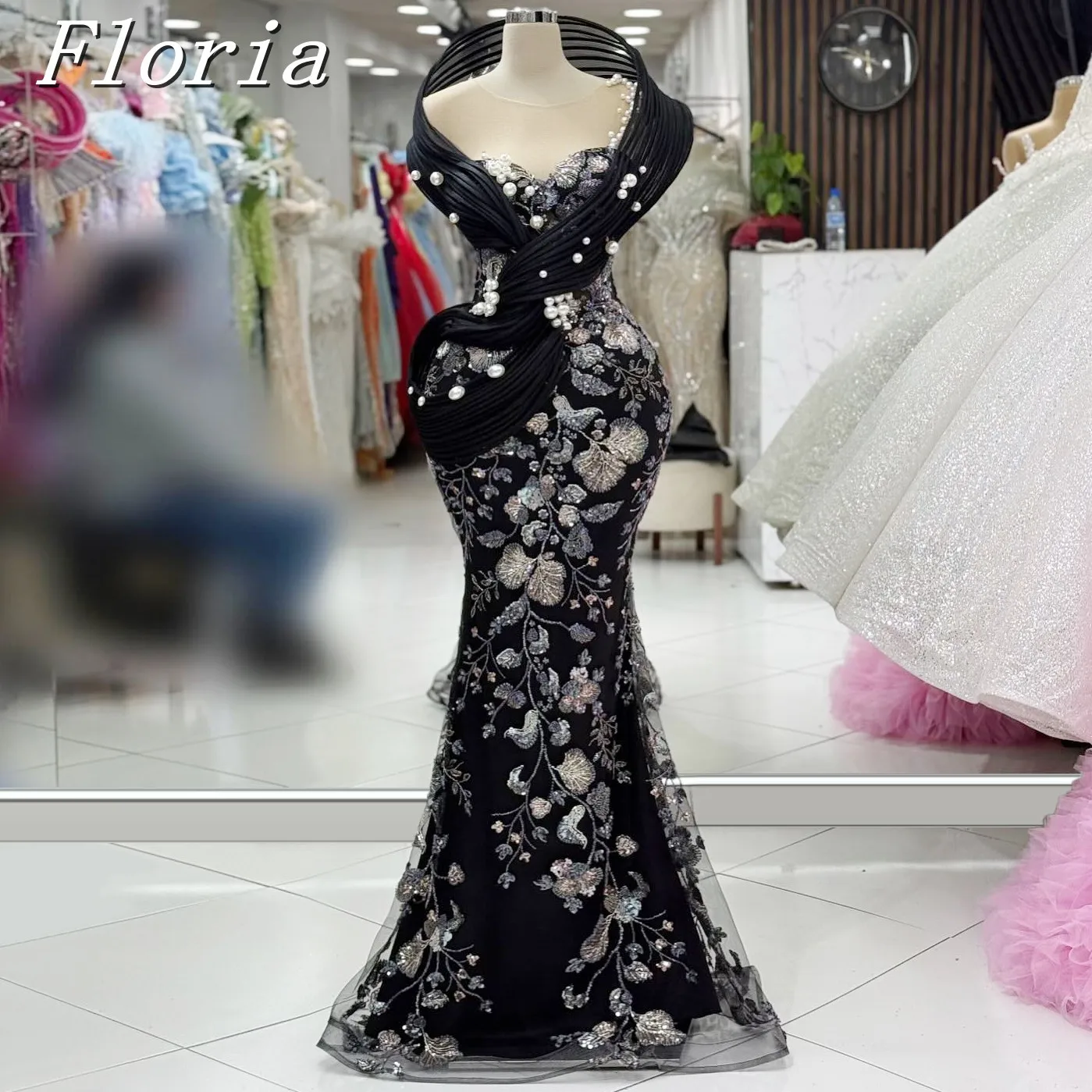 

Elegant Black And White Contrast Mermaid Celebrity Dresses Arabic Dubai Ruffles Beaded Prom Dress Evening Party Gowns Customized
