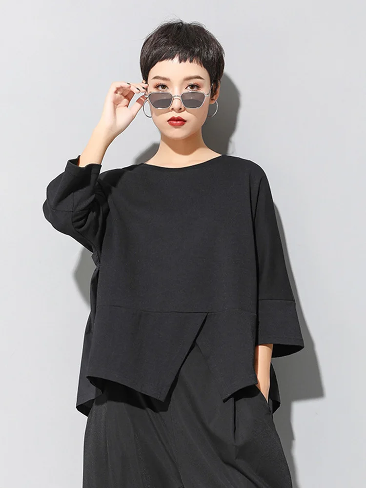 [EAM] Women Black Back Ruffles Big Size Casual T-shirt New Round Neck Three-quarter Sleeve Fashion Spring Autumn 2024 1DF4682