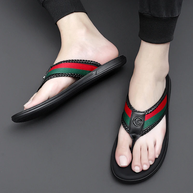 Casual Men's Flip Flops Beach Shoes Anti-Slip Fashionable Outdoor Wear Breathable Splicing Color Flat Heel Polyurethane Bottom