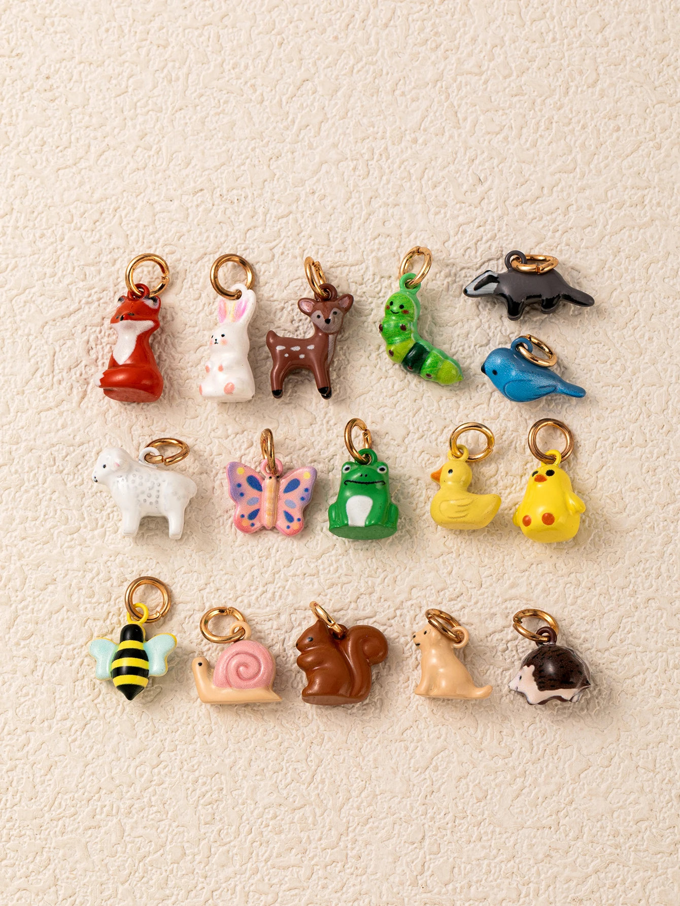 Einfache und Trendige Neue Tier-Serie Kaninchen Gemüse Insekt Eichhörnchen DIY Anhänger Charms für Schmuck – Detail 3