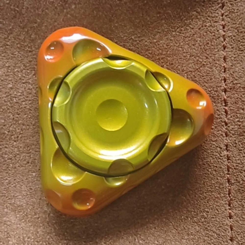WANG 21 EDC Do Not Eat Fidget Spinner Cheese Mini Gyro Three-Bladed Fidget Spinner Anxiety Relief Gadgets