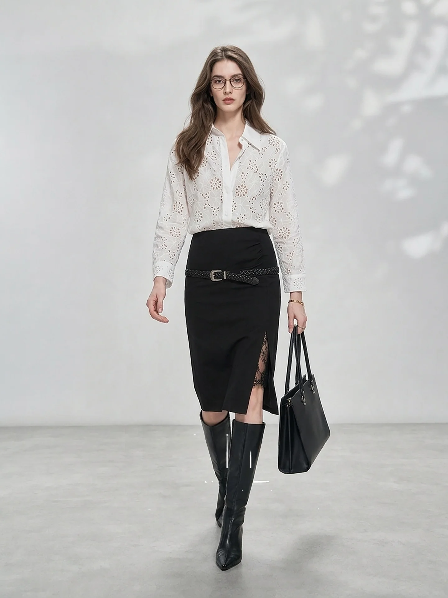 Black Lace Splice Back Zipper Slit Half Skirt Straight Skirt Lightweight Office 2026 Summer New Arrival A-Line Skirt
