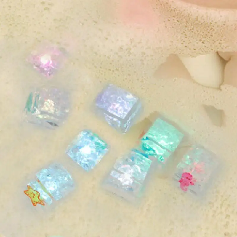 Badewanne leuchten Würfel 8 Stück Cartoon Meerestier Eiswürfel Badespielzeug Niedlicher Tierdruck Baden Buntes LED-Lichtspielzeug Kindergeschenk