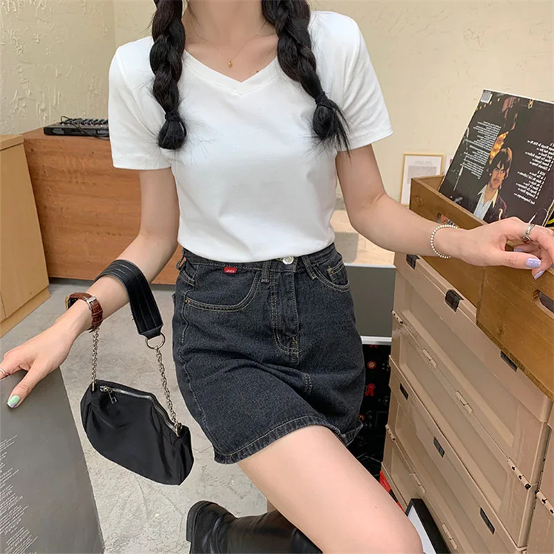 

2023 Spring Summer T-shirt Women's Short Sleeved V-neck Solid Color Undershirt Inside Clothing Streetwear Black Pink White Gray