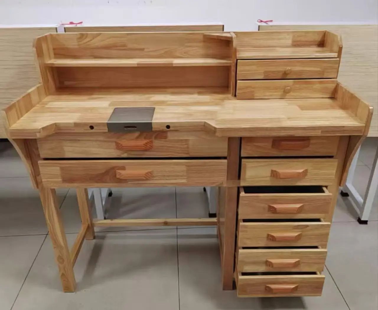 High Quality Solid Wood Multi-Functional Jewellers Wood Workbench for Tools & Equipment