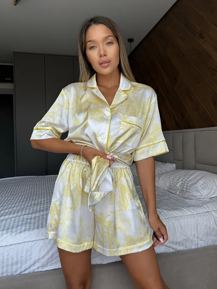 

Marthaqiqi Printing Women Sleepwear Set Sexy Turn-Down Collar Pajamas Half Sleeve Nightgowns Shorts Casual Ladies Nightwear Suit