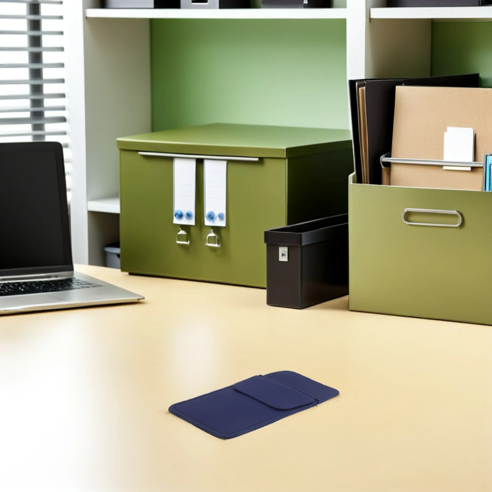 

4Pcs Stylish Faux Pen Holder Pouch Compact Protective Sleeve for Pens Pencils Portable Stationery Case Ideal for Nurses