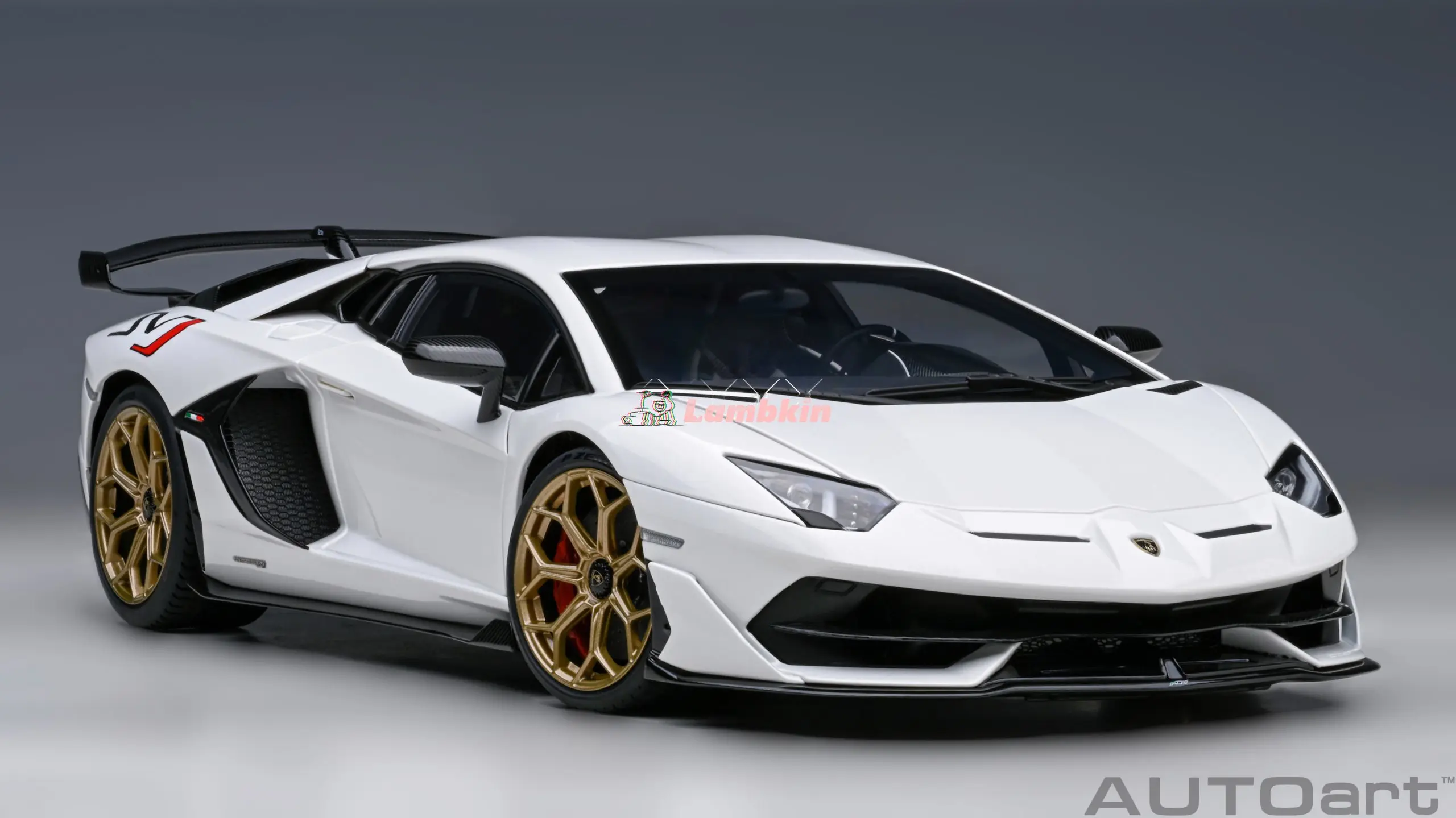 Autoart 1/18 For Lamborghini AVENTADOR SVJ Car Model