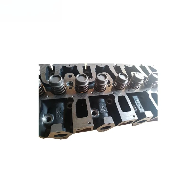

Apply to DEUTZ TCD 2012 L04 2V spare engine parts Cylinder head 04515637 04515636