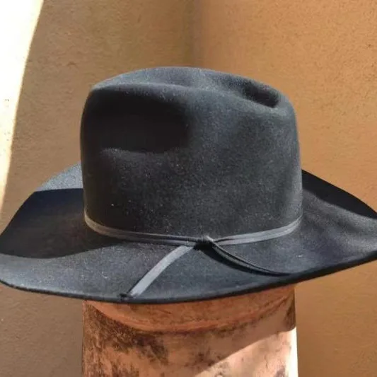 

Pure Wool Hat Fashionable Wearable Sheepskin Hat Solid Color Wool Felt Hat