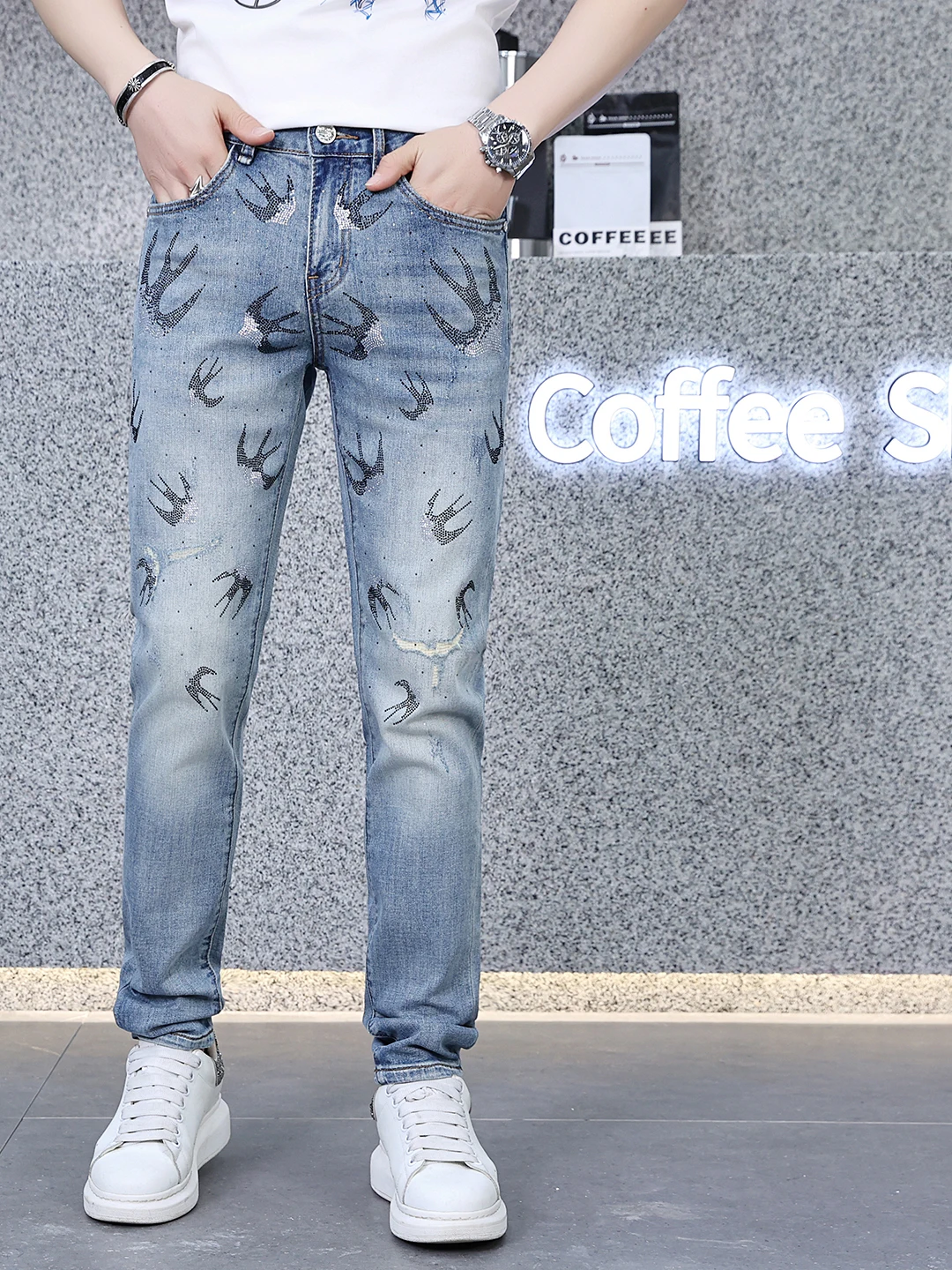 

High-End Retro Men's Slim Fit Jeans Diamond Embellished Elastic Korean Style Long Pants Youth Cotton Stretch Denim Spring Wear