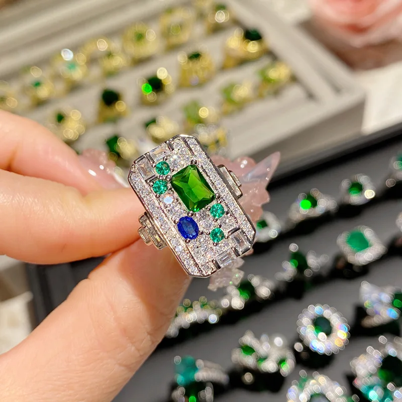 Emerald Rings for Women Green Gemstone Gold Plated Luxury Vintage Fine Jewelry Engagement Party Accessories Aniversary Gift