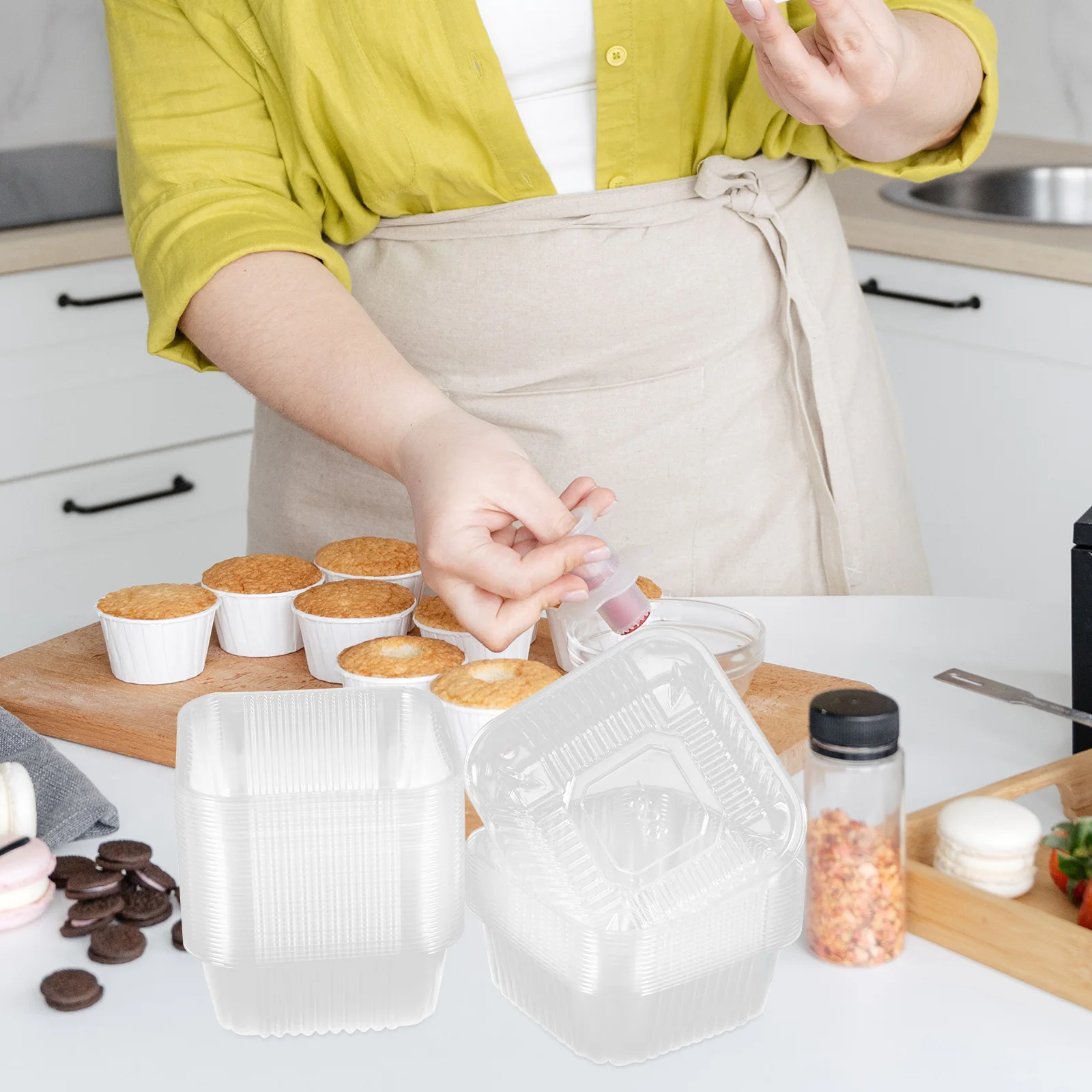 

50Pcs Round Transparent Cake Boxes Food Grade Packaging Containers Dome Lid Cupcake Holders Bakery Dessert Boxes