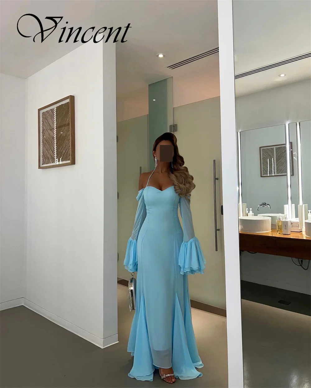 カスタマイズされたシンプルなブルーシフォンイブニングドレス気質セレブドレスオフショルダーストラップレス特別な日のドレス